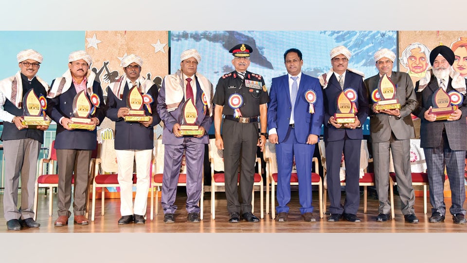Army veterans of ‘Operation Vijay’ Kargil War felicitated