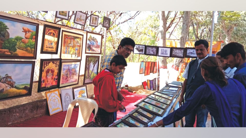 Kala Mela, a special attraction at Bahuroopi Festival