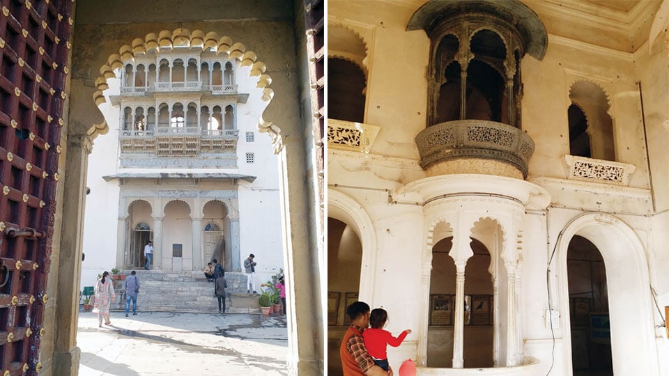 Sad tale of two Hill-Top Palaces!