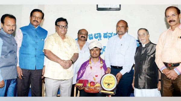 Young Scientist ‘Drone’ Pratap felicitated - Star of Mysore