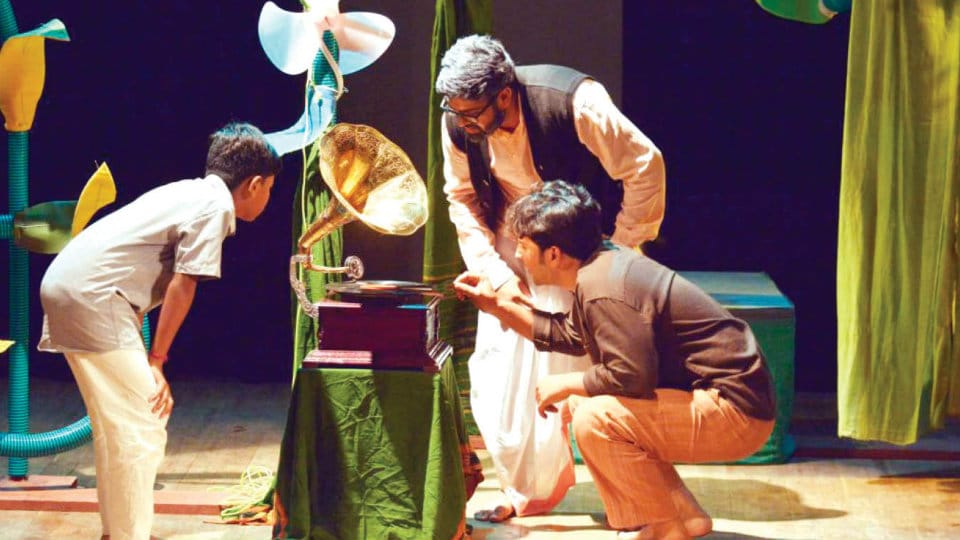 Cinema and Theatre, Artistes and Audience come together