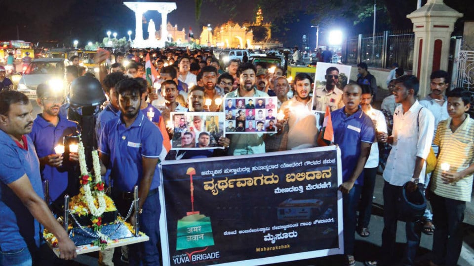 Thousands Pay Homage in Mysuru to Pulwama Martyrs