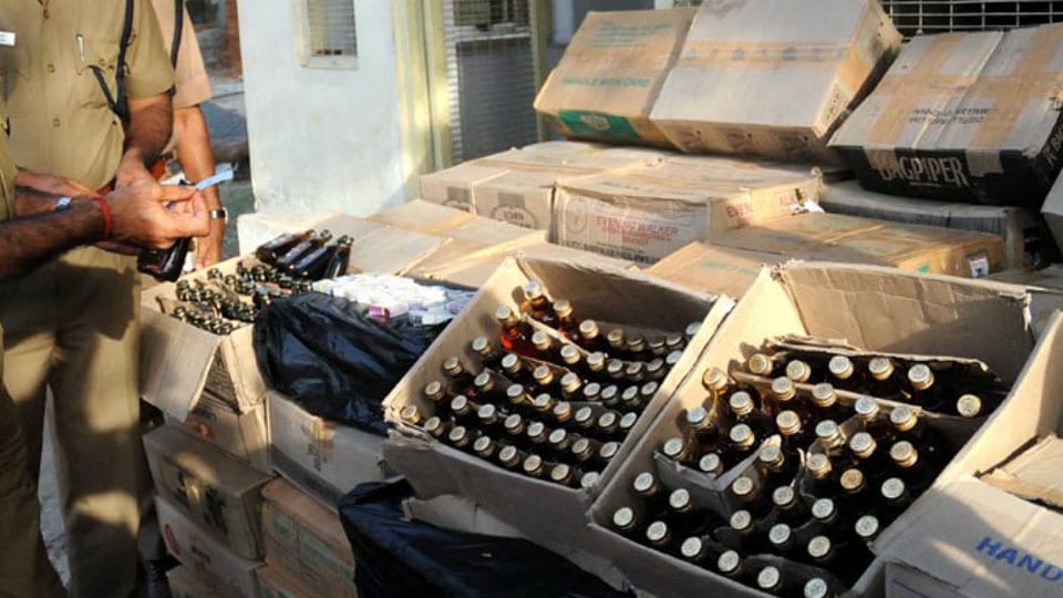 Excise Department destroys Rs.1.5 lakh worth illicit liquor