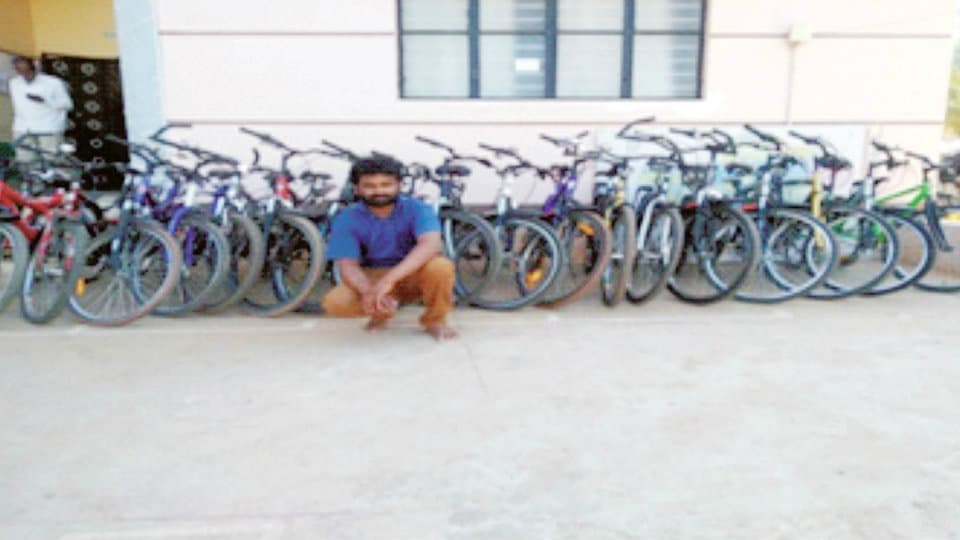 Bicycle thief nabbed: 19 bicycles of various companies’ worth about Rs.2 lakh recovered