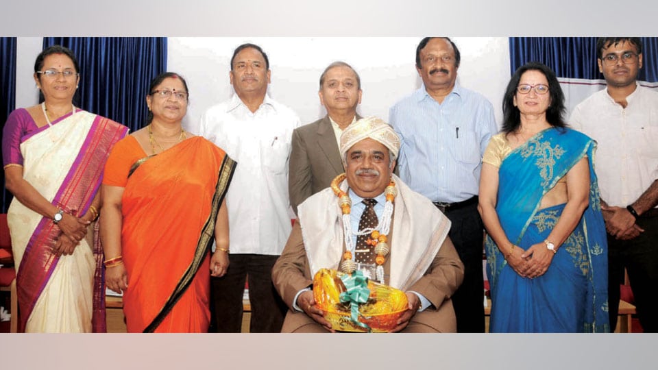 Computer Society of India fetes Mysore Varsity VC