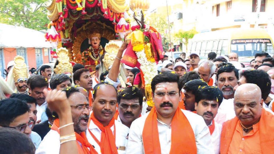 State-level Veerashaiva-Lingayat Employees meet begins