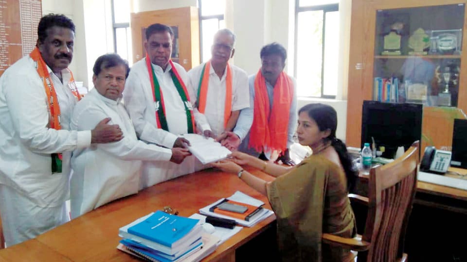 Filing of nomination for 14 LS seats in State ends