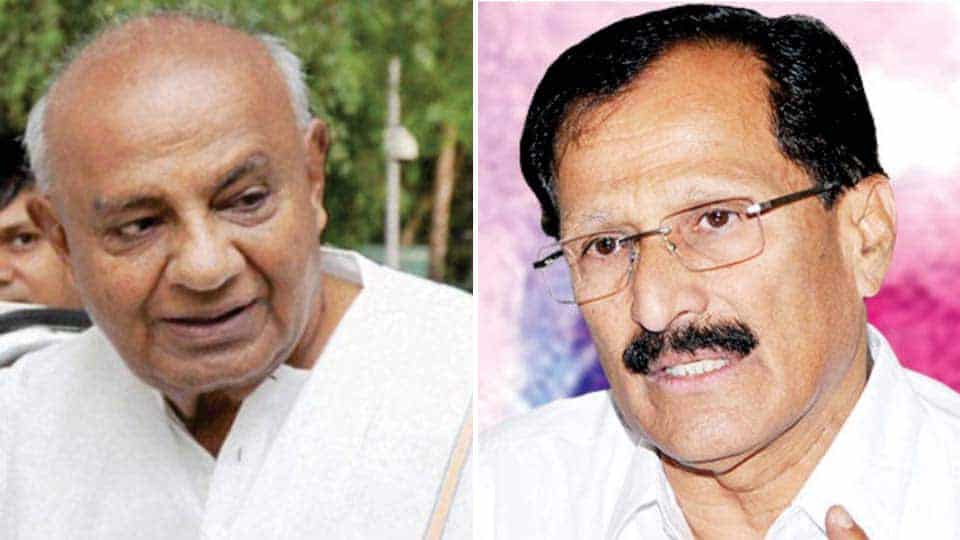 H.D. Deve Gowda ends suspense, to contest from Tumakuru