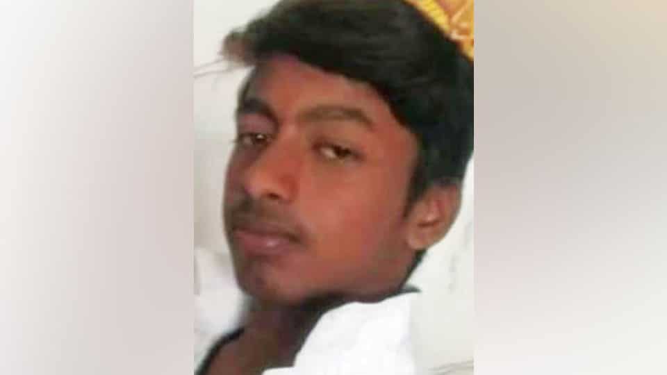 SSLC student dies in road accident