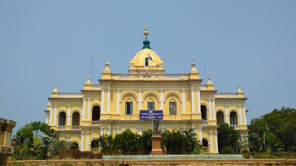 Two more file nominations for Mysuru LS seat