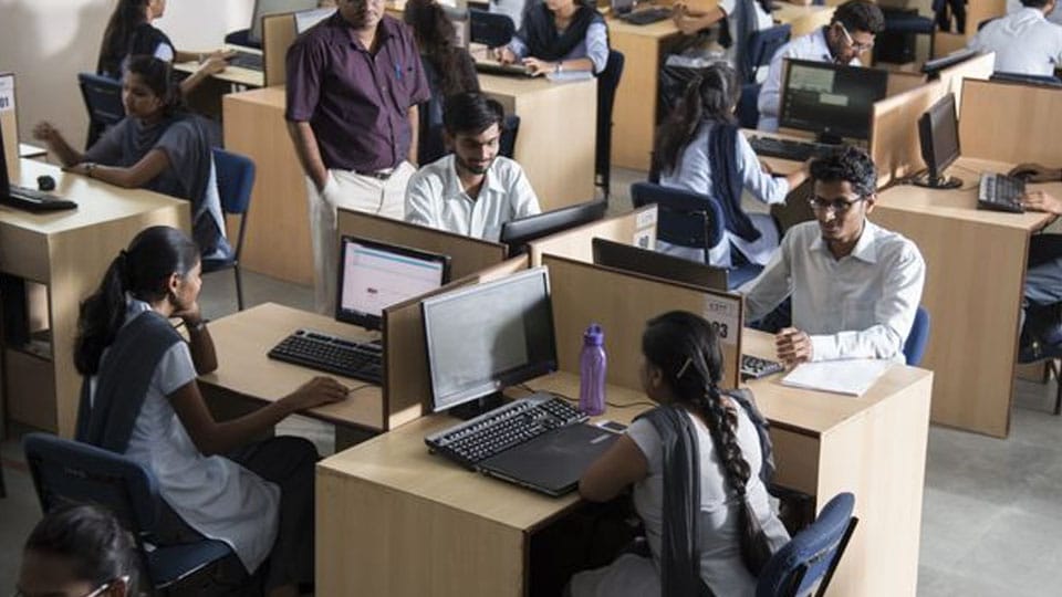Learners College offers free CET, NEET, IIT-JEE online Assessment System