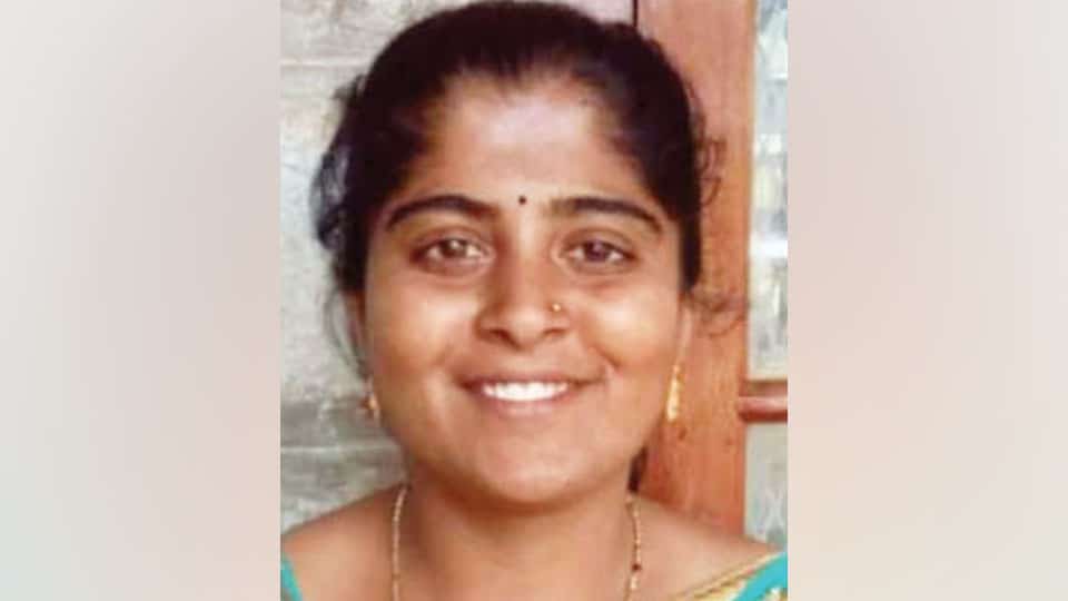Sumalatha Manjegowda to withdraw her nomination from Mandya