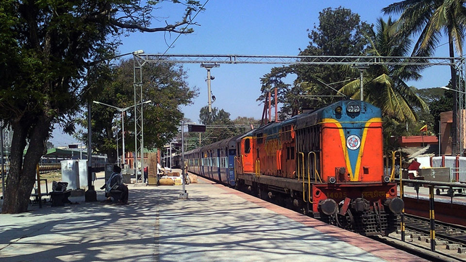Kacheguda-Bengaluru Express extended