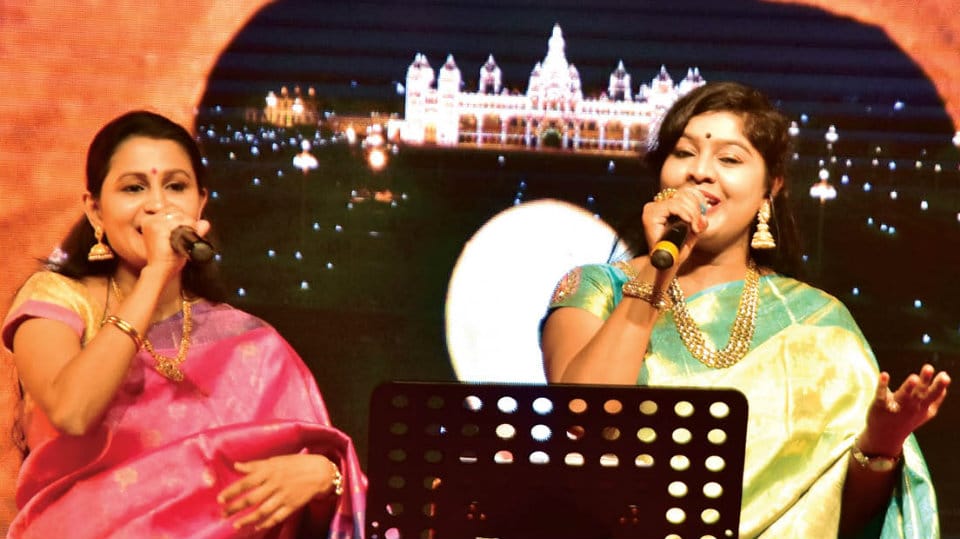 ‘Sangeeta Sambhrama’ captivates gathering at Mysore Palace
