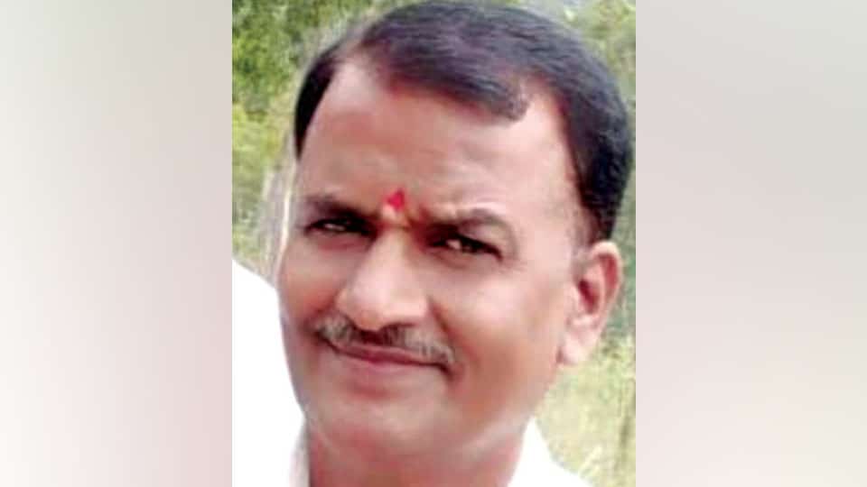 Polling Officer on duty dies at Chamarajanagar