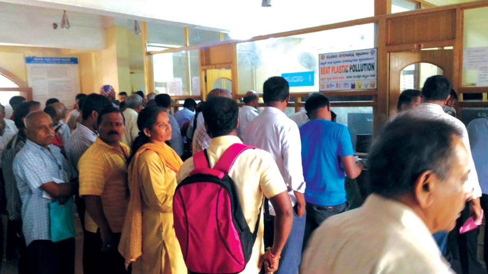 Rush at MUDA counters to pay property tax