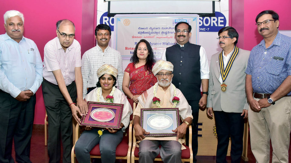 Rotary-Silicon Journalism award presented