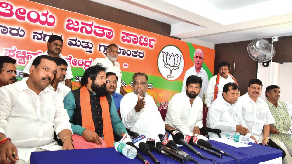 Support BJP candidates in LS Polls, Sriramulu appeals Nayaka community