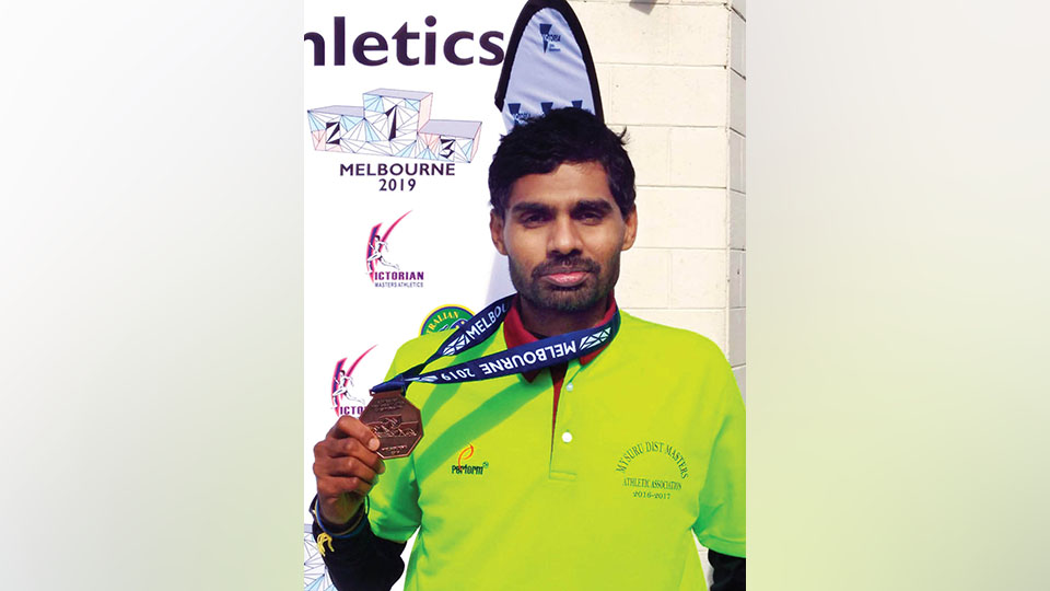 Australian Open Masters Athletics: City’s athlete Thanuj Kumar  wins bronze