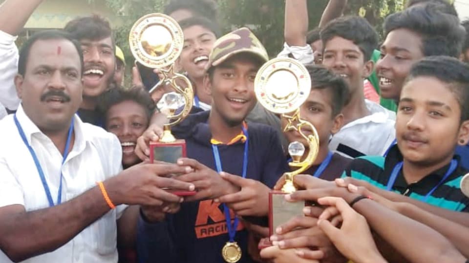 Winners of U-16 Gokulam Cup