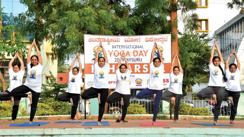 Yoga Day: City looks to break its own record