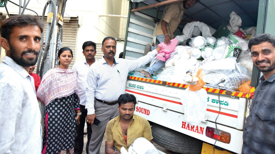 MCC officials seize one tonne plastic; seal two godowns