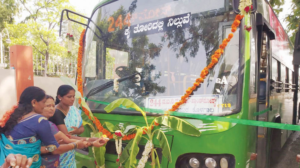 KSRTC launches ‘Wave hand to stop bus’ service
