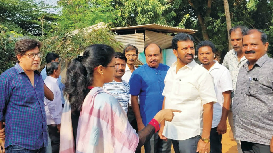 Vijayashreepura land row: MLA assures to exert pressure on Government