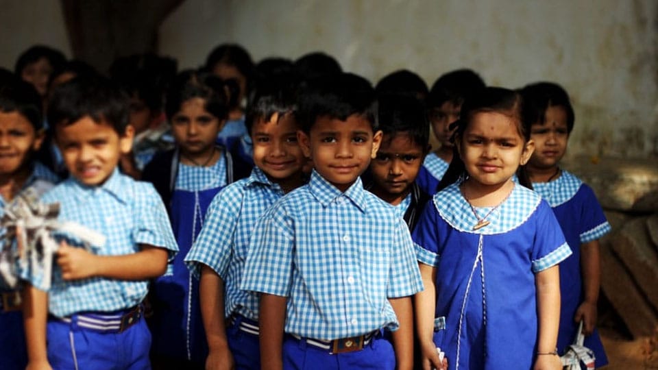 Children Back To School After Summer Vacation Star Of Mysore