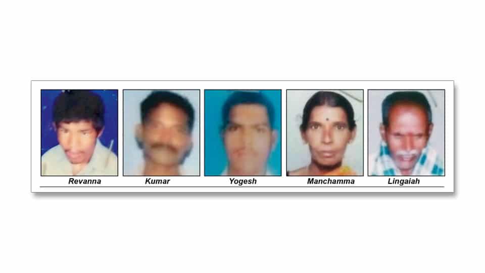 Five persons go missing from Bannur