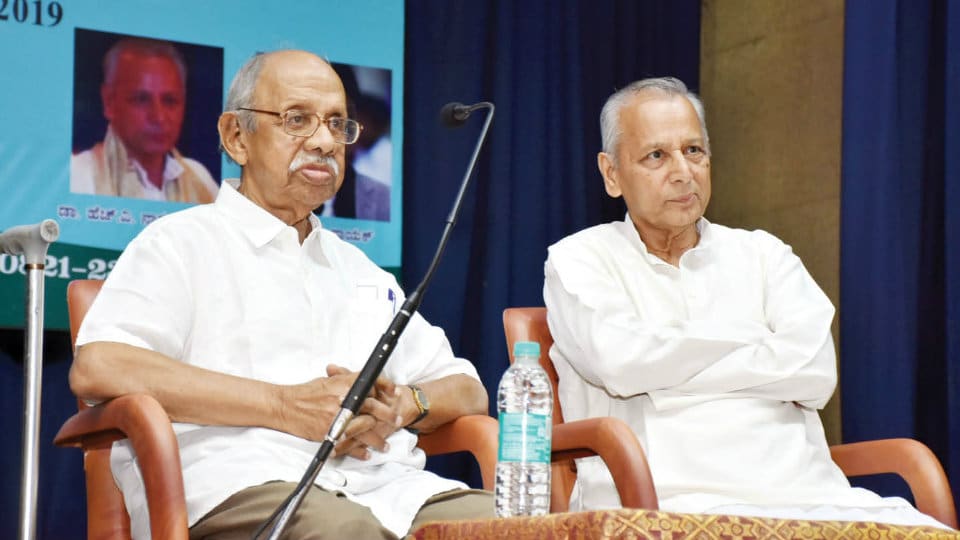 Parampare’s lecture series on Kautilya’s Arthashastra begins