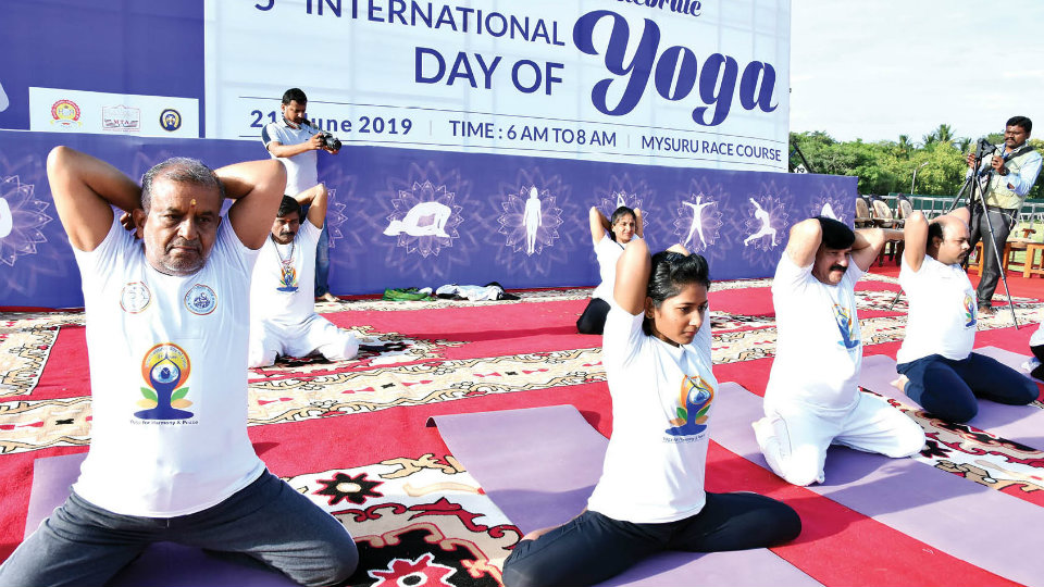 Plans to make yoga  compulsory in schools, colleges: G.T. Devegowda