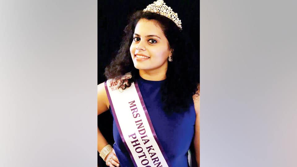 Wins titles at Mrs. India Karnataka-2019