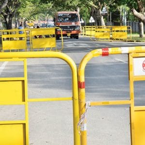Barricades on Ring Road make no sense