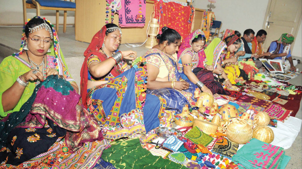 Gujarat Handicrafts Utsav-2019 at JSS Mysore Urban Haat worth a dekko