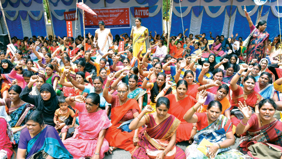 Overnight stir by Anganwadi Workers