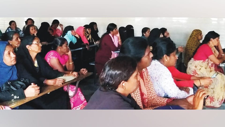 Women Self Help Groups apprised on Government and MCC facilities