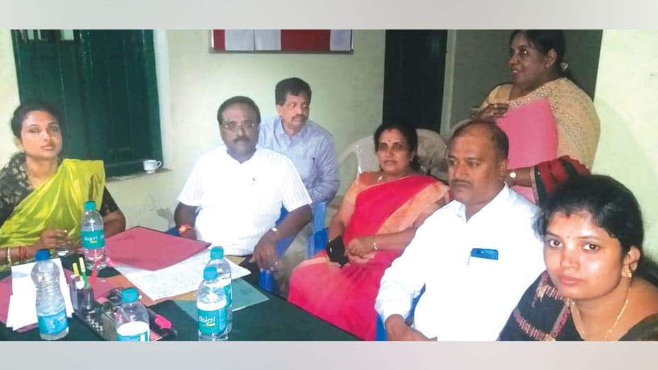 Mayor visits Ambale Annaiah Pandit Dharmashala