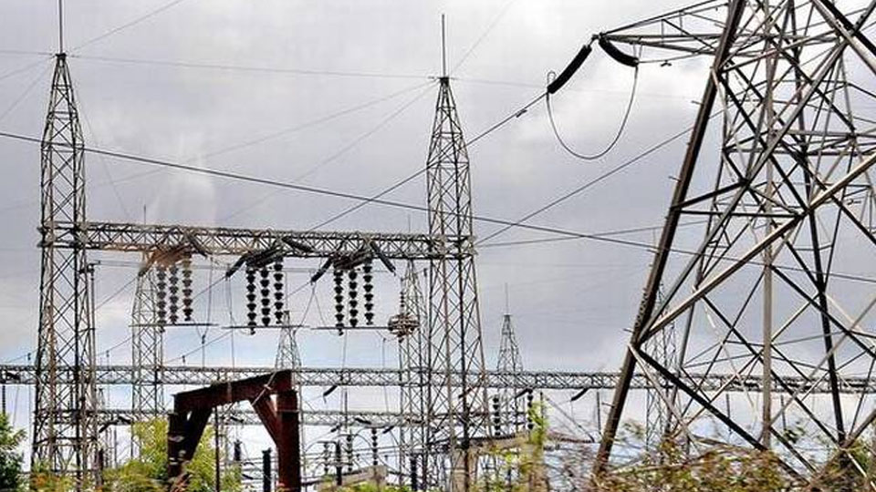 Electrical contractors accuse CESC of corruption