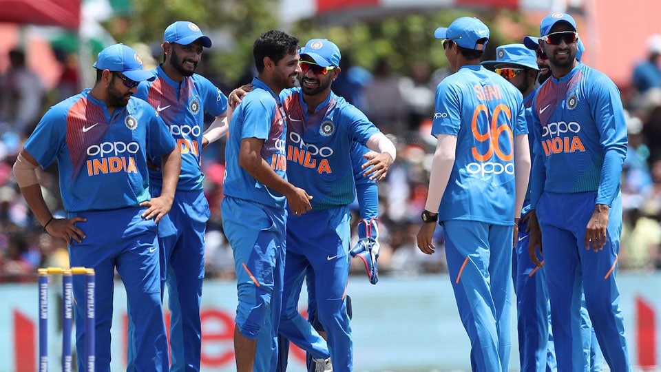 India outclass WI to clinch 3-match Series