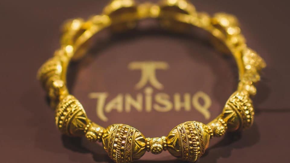 Tanishq offers free gold coin with every gold jewellery purchase