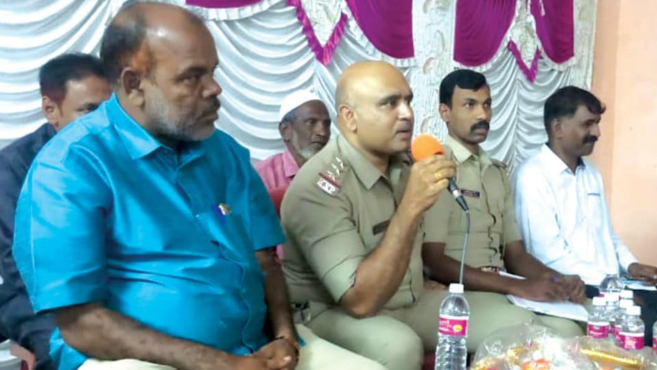 Udayagiri Police conduct meeting at Nehru Nagar