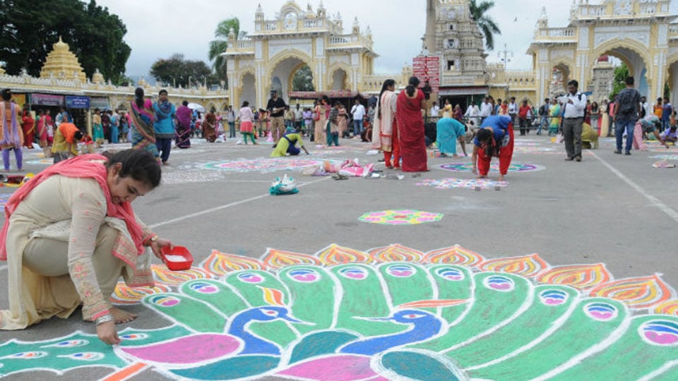 Dasara contests for women from Sept. 27 to Oct. 1