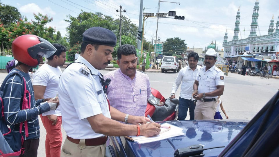 Traffic fine: First day collection – Rs.1.78 lakh