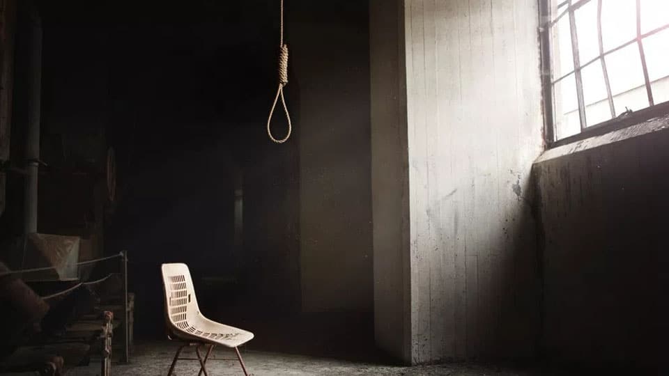 Girl student commits suicide