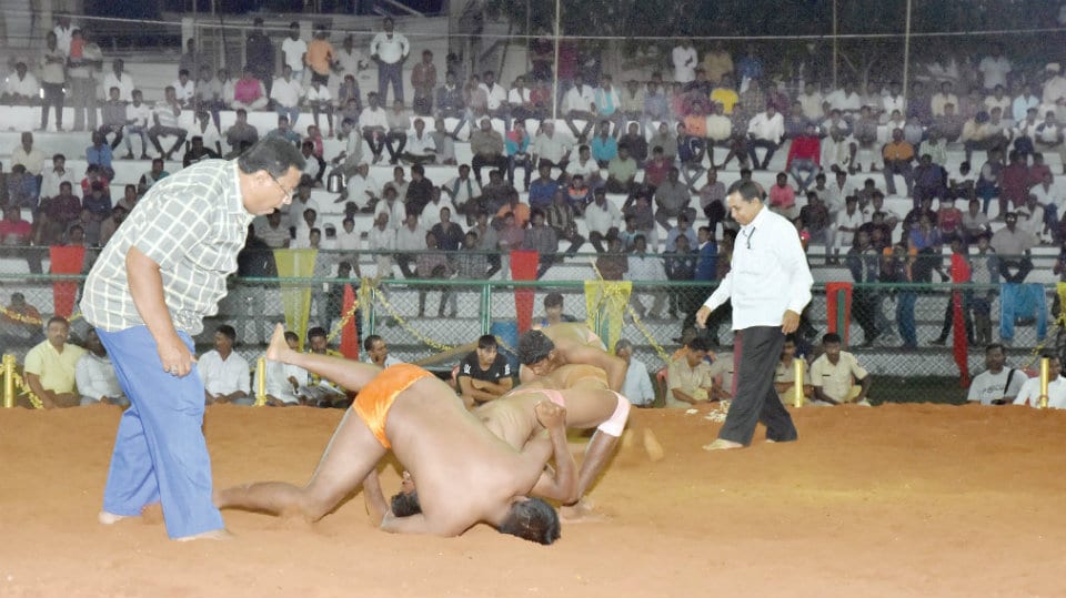 Dasara Wrestling Tournament: Gruelling bout ends in tie