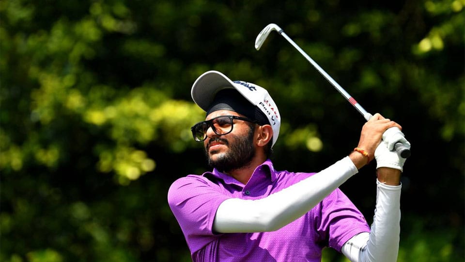 Jeev Milkha Singh Invitational Golf Tournament: Karandeep Kochhar leads; City’s Yashas placed 26th
