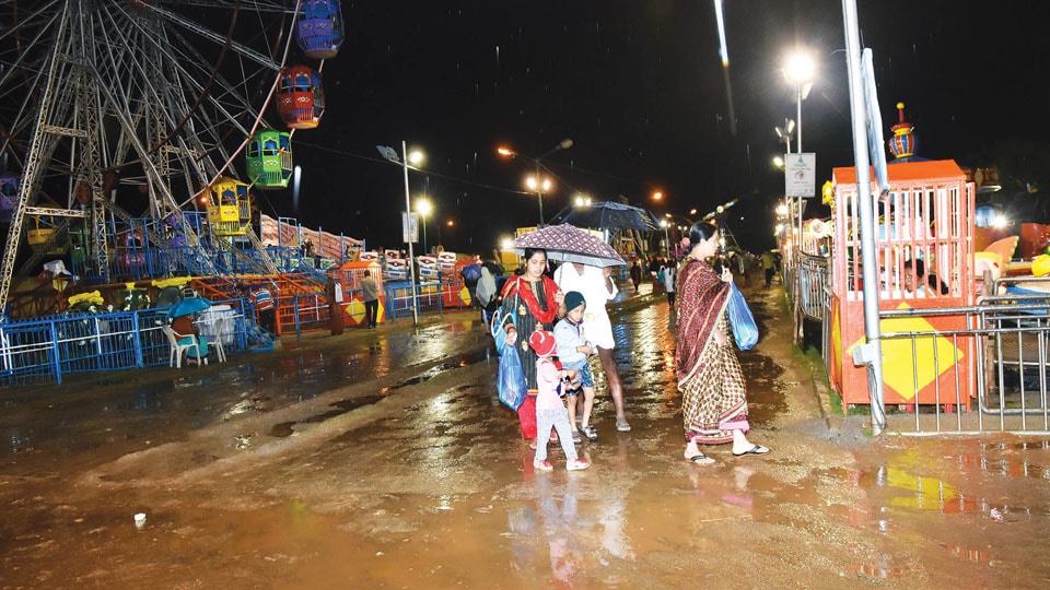Rain plays spoilsport at Dasara Exhibition