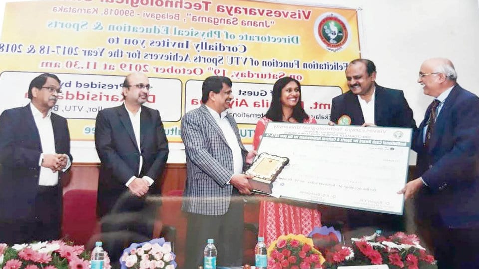 Bags VTU cash award for excellence in sports