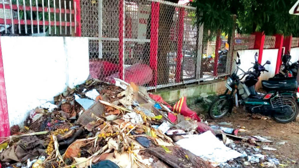 Plea to clear garbage dump in front of V.V. Mohalla Post Office